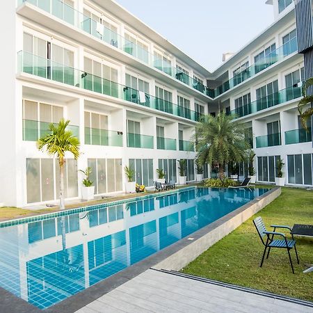 Cozy Resort Pattaya Exterior foto