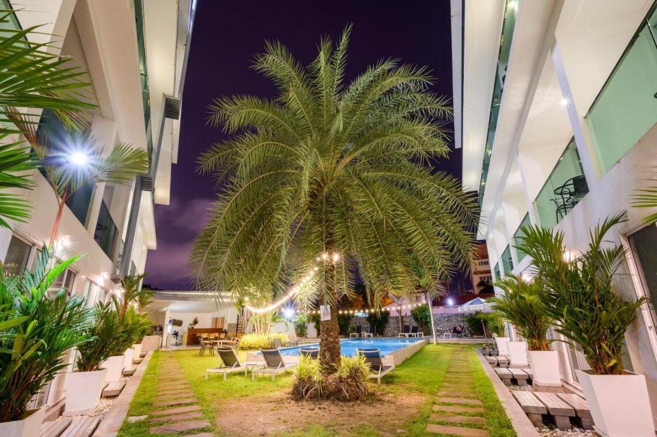 Cozy Resort Pattaya Exterior foto